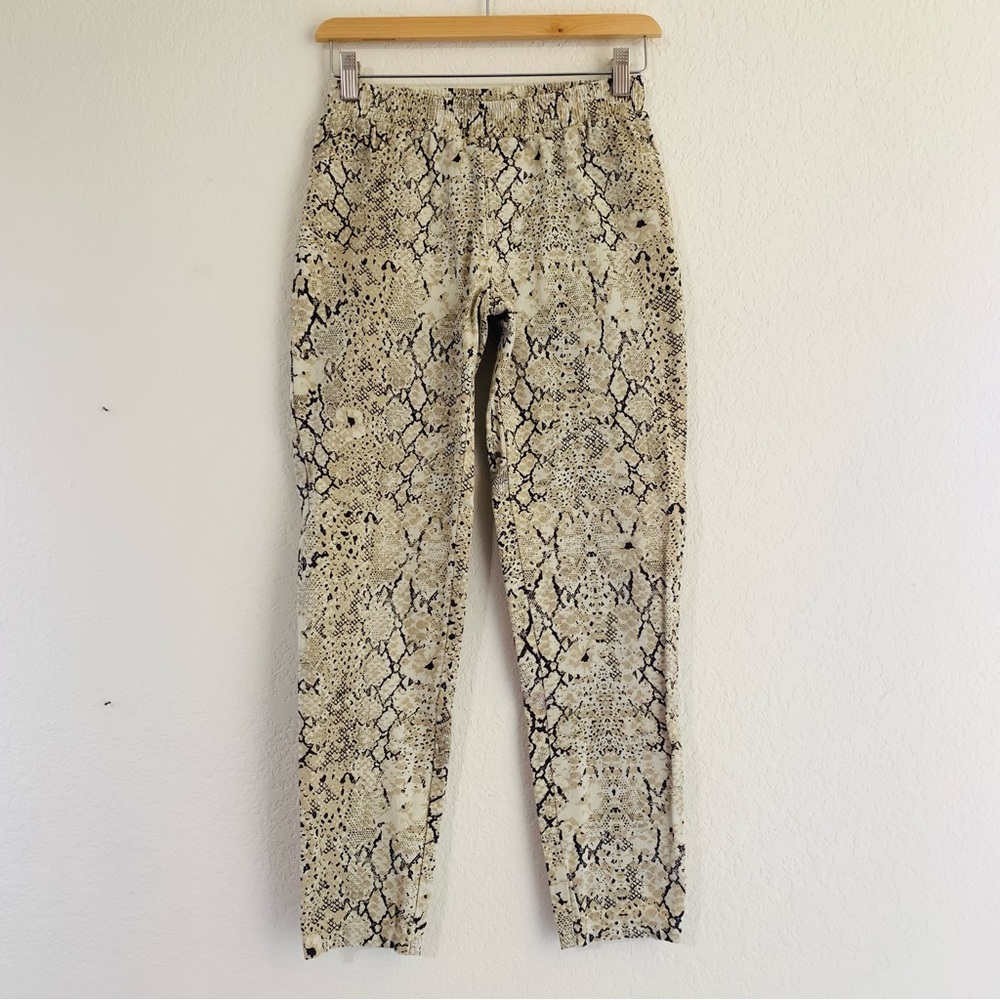 Spell // Aloha Python Jets - image 2